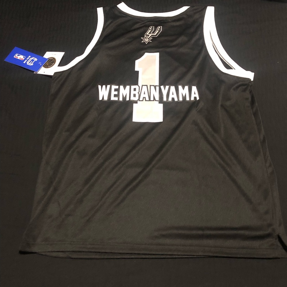 San Antonio Spurs Wembanyama # 1 ,Ultra Game Basketball Jersey Black Size XL NBA - Picture 5 of 5